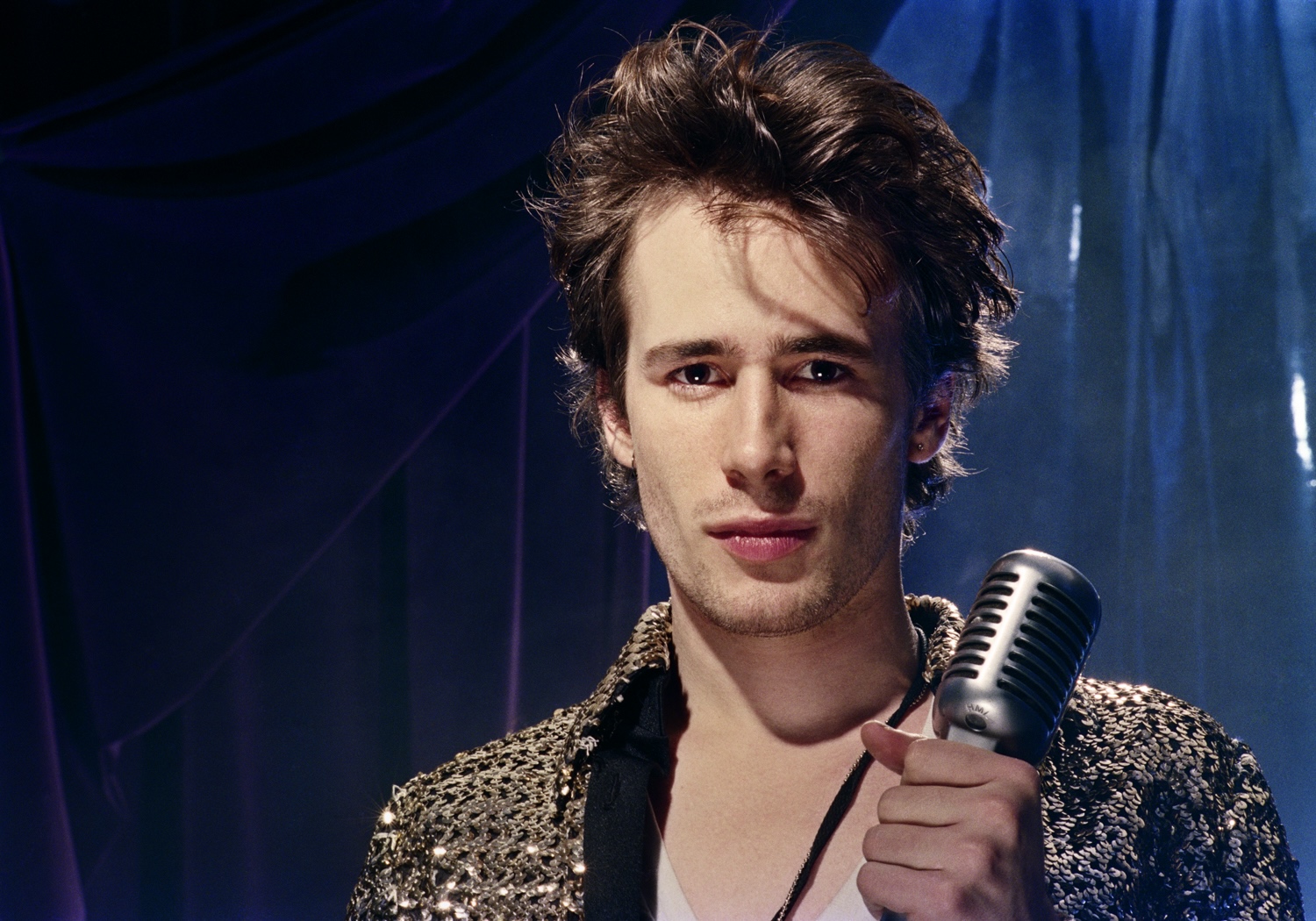 Jeff Buckley: amore e rabbia. Docufilm e deluxe album celebrano la sua musica.